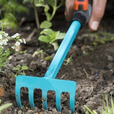 Gardena grėbliukas su apsauga nuo korozijos