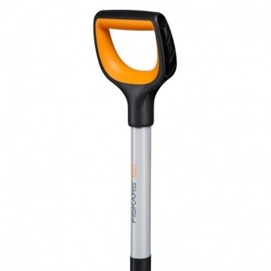 Kastuvas sodo smailus Fiskars Xact 3